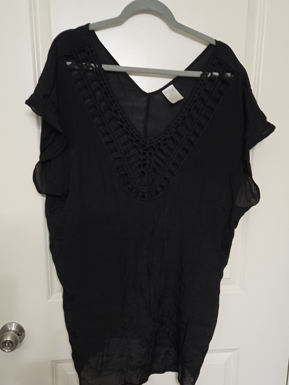 Kona Sol Black V-Neck Crochet-Trim Tunic